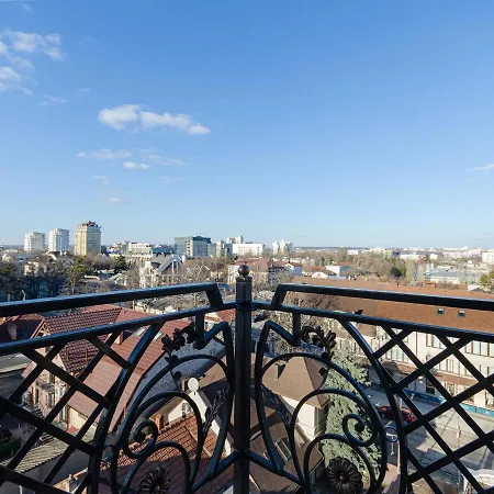 Gregory Hotel Dendrarium Park 4* Kişinev
